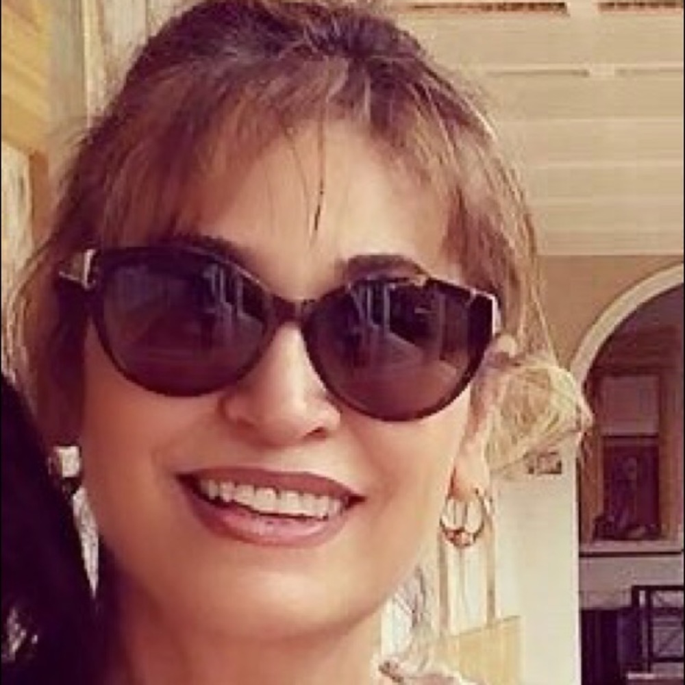 Meet your Posher, Armineh